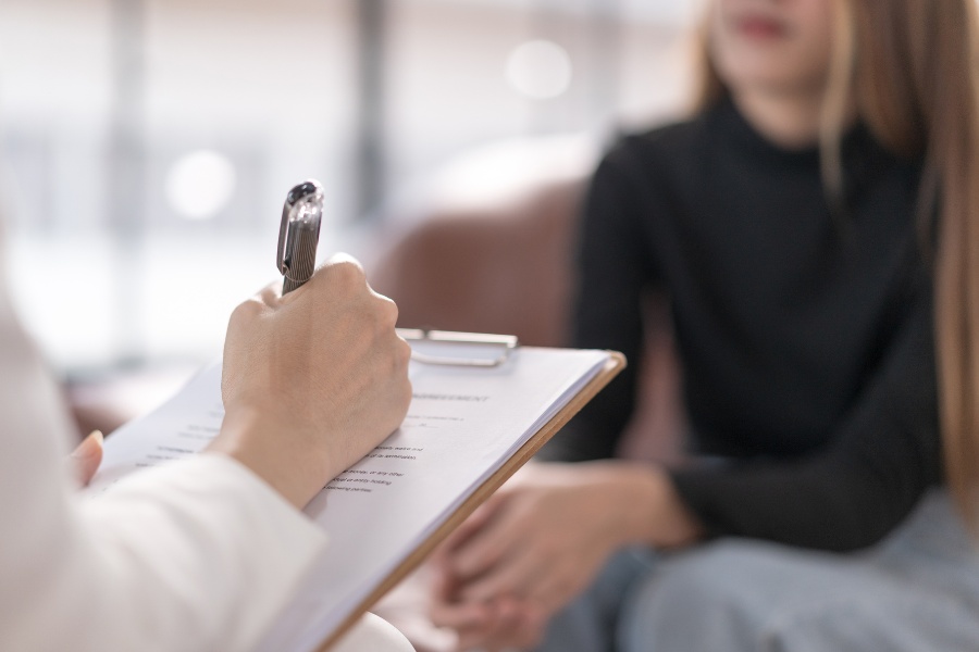 What is the Difference Between Psychotherapy and Psychology?